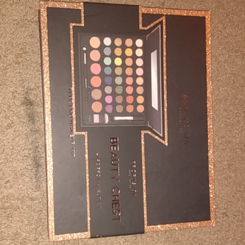 Profusion cosmetics beauty chest